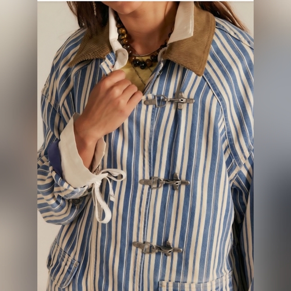 Free People Blue Striped Denim Barn Coat Jacket Corduroy Collar, M, Retail $248 - Picture 2 of 16